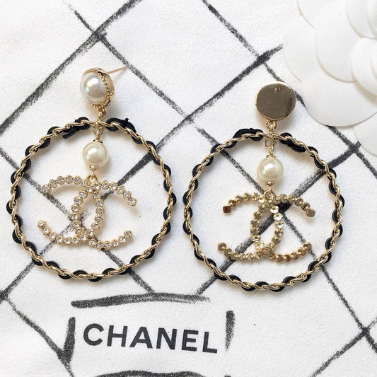 2025 Fashion hand-woven pendant earrings