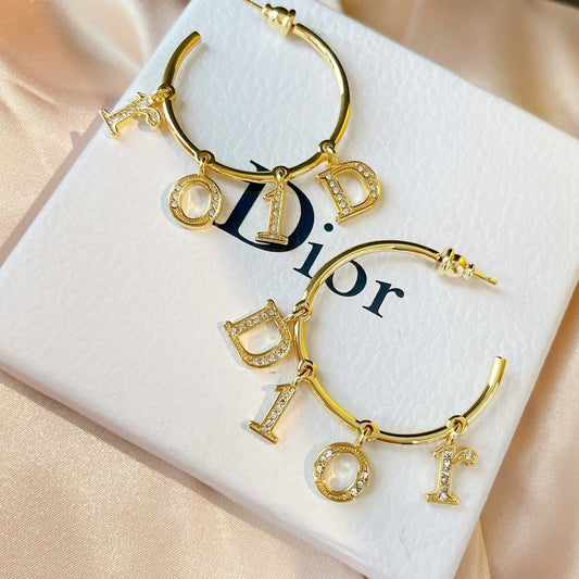 2025 Vintage hook-shaped letter pendant earrings
