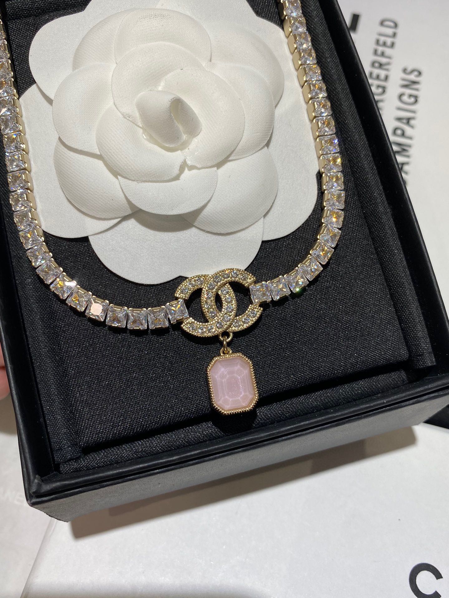 2025 Double Square Diamond Rhinestone Pendant Necklace