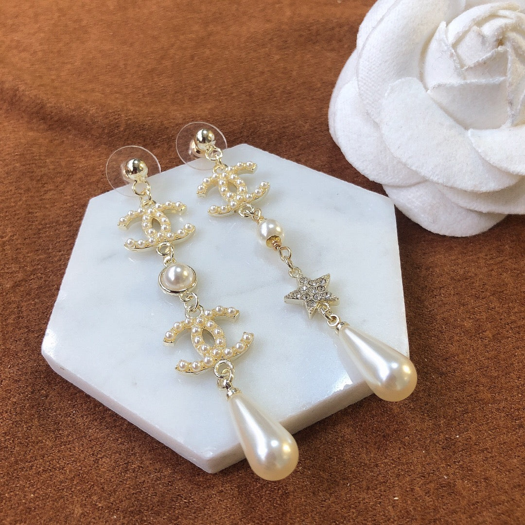 2025 Classic Double C Flower Pearl Star Dangle Earrings