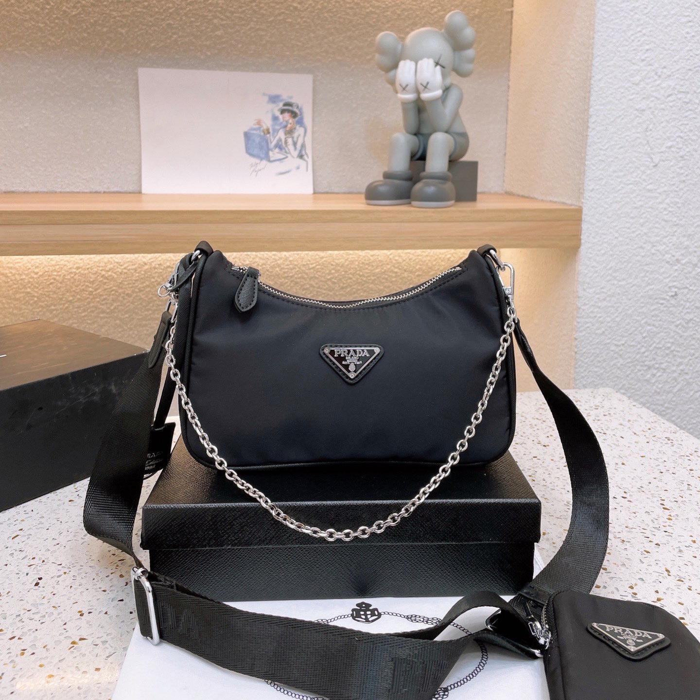 2025 Bag Re-Edition 2005 Bag P2