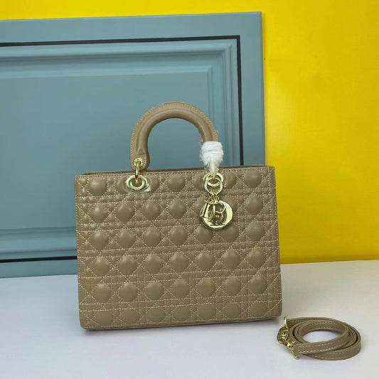 2025 Bag Large Lady Bag D1