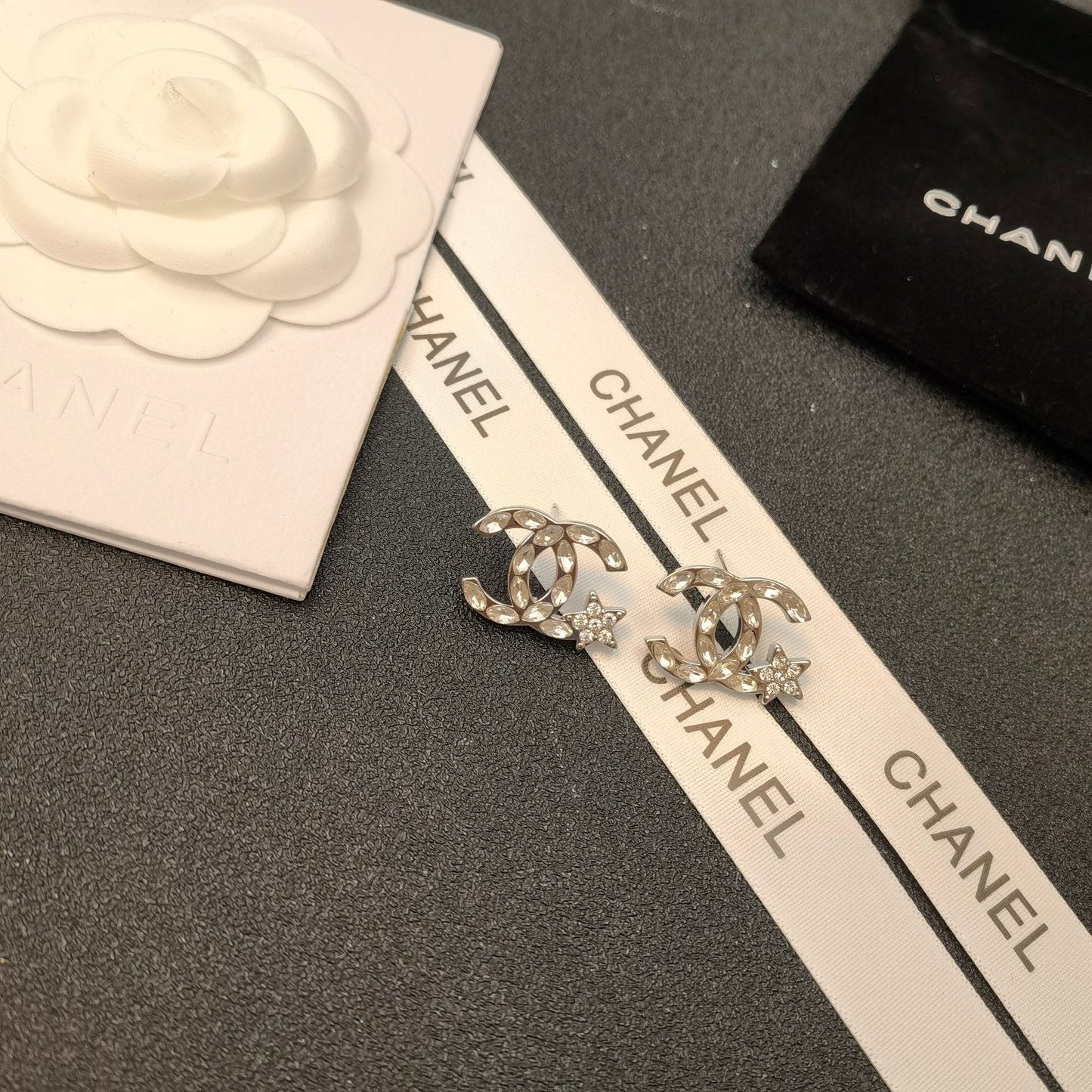 2025 Crystal Diamond Star Stud Earrings