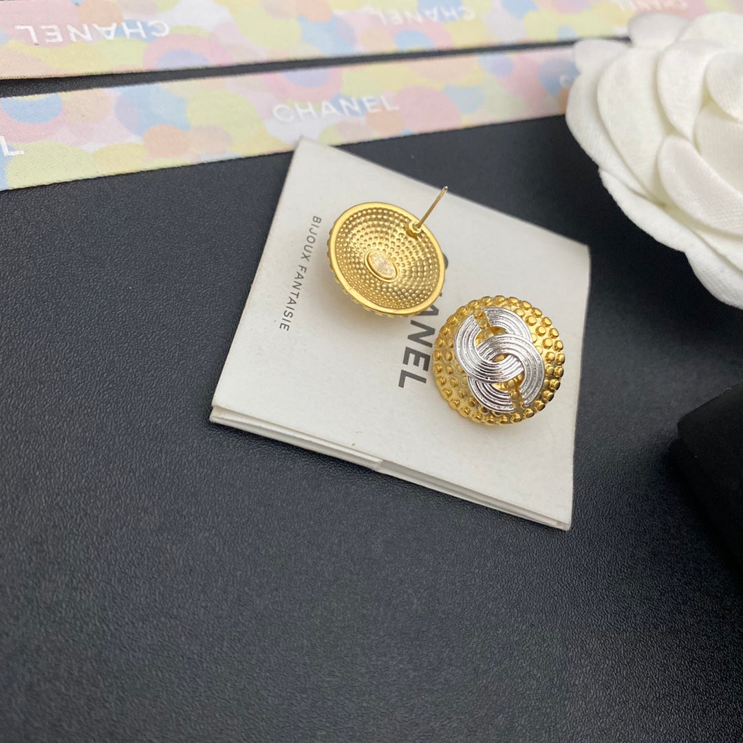 2025 Premium Gold Round Stud Earrings