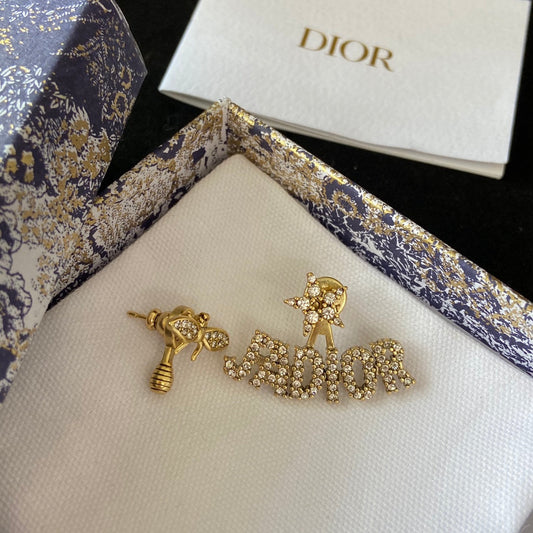 2025 Asymmetric Bee Diamond Stud Earrings