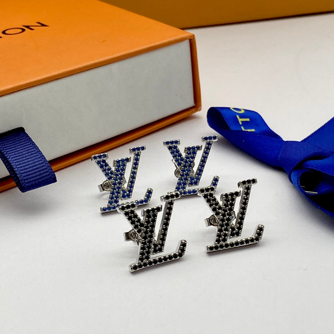 2025 Simple Crystal Diamond Letter Stud Earrings