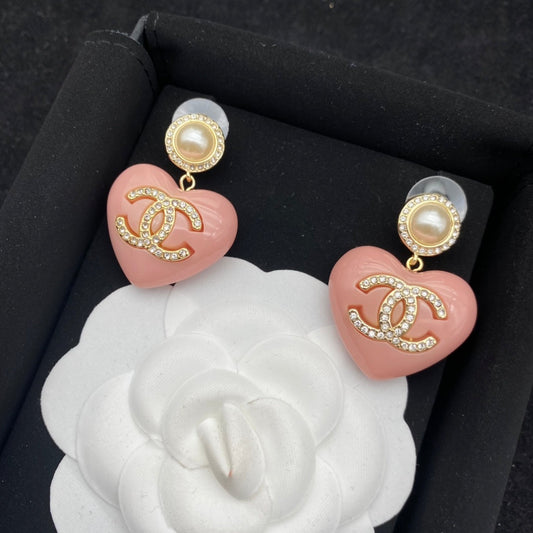 2025 Elegant Pink Heart Earrings