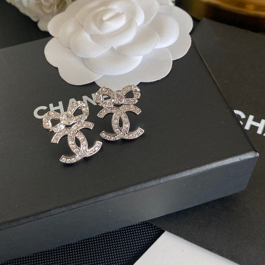 2025 Elegant Bow Diamond Earrings