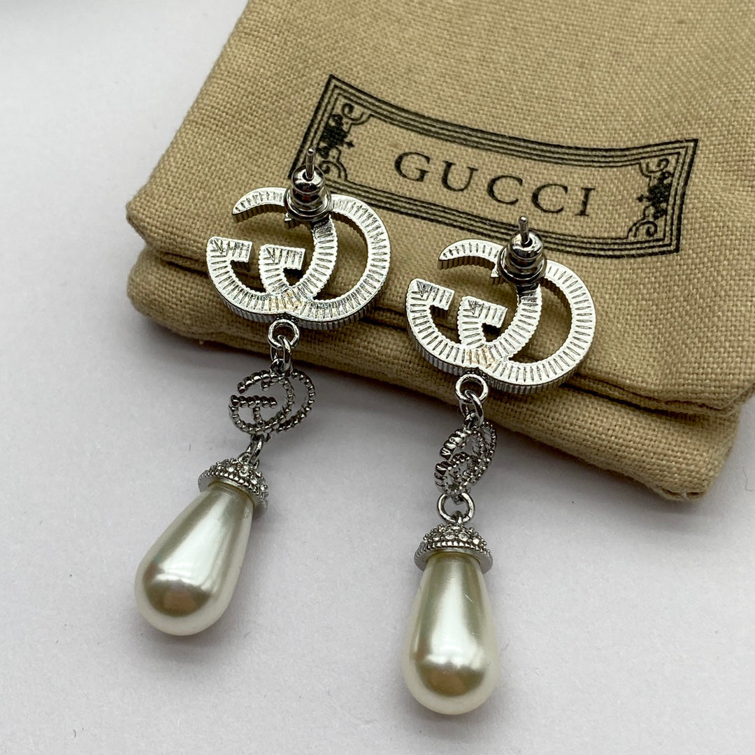 2025 Premium Pearl Pendant Earrings