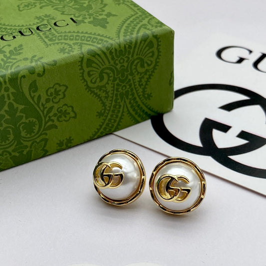 2025 Elegant Pearl Metal Letter Stud Earrings