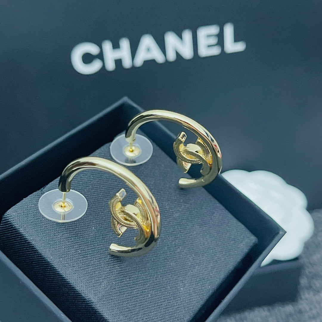 2025 Premium Gold Half Hoop Earrings