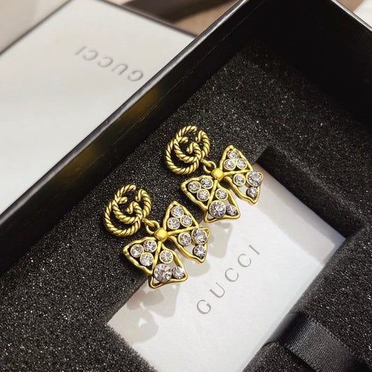 2025 Sparkling Diamond Bow Earrings