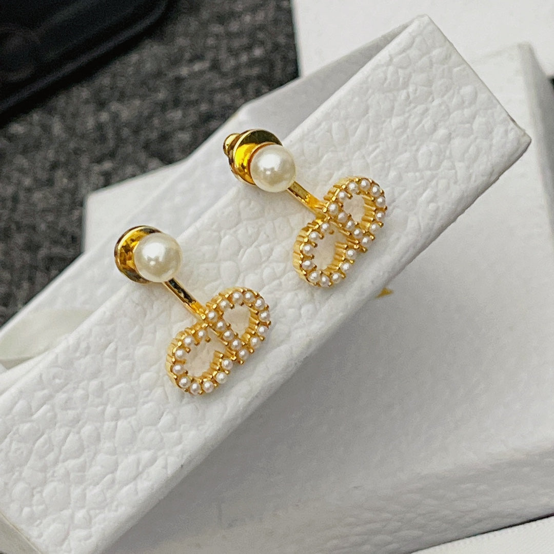 2025 Simple Pearl Letter Stud Earrings