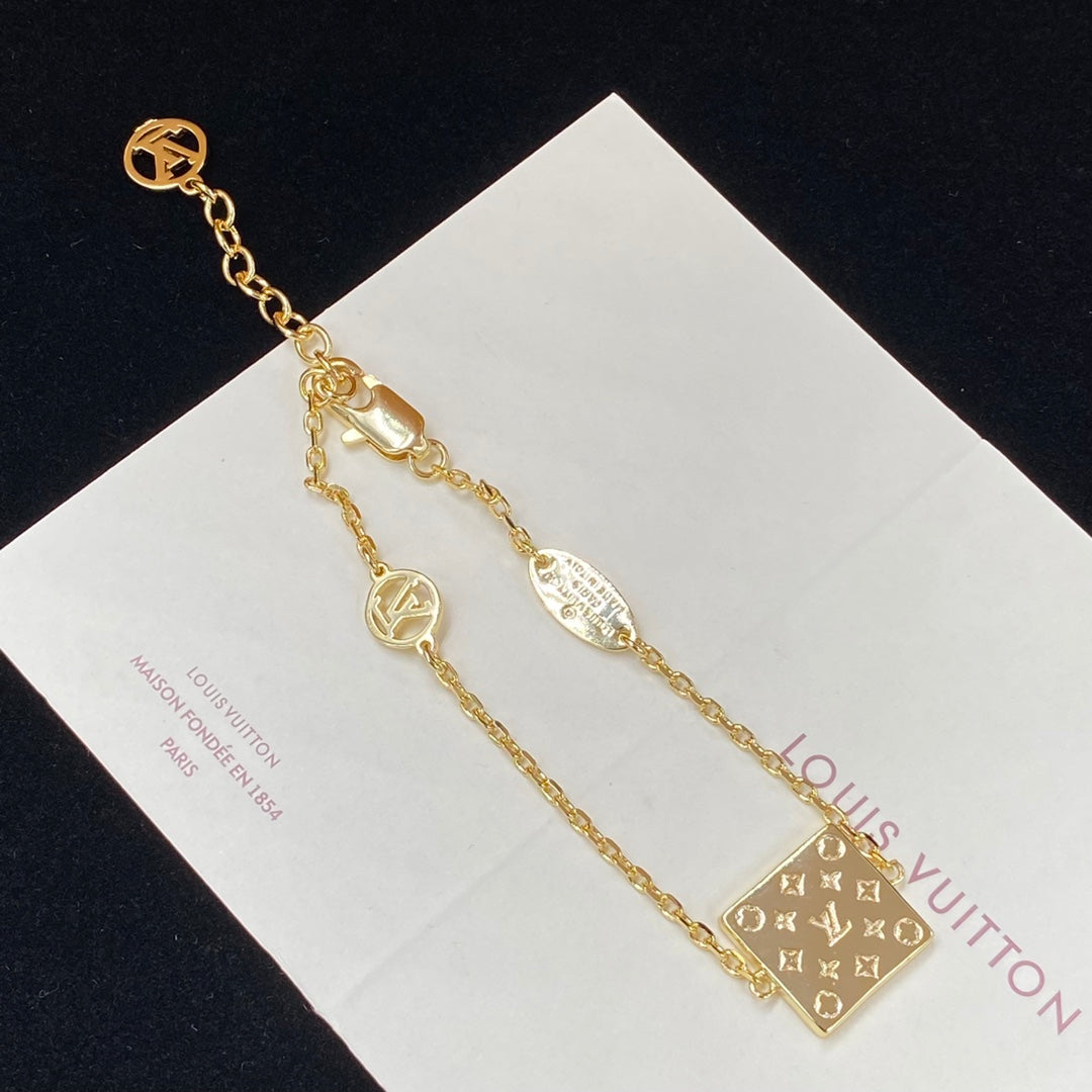 2025 Diamond Square Bracelet Necklace