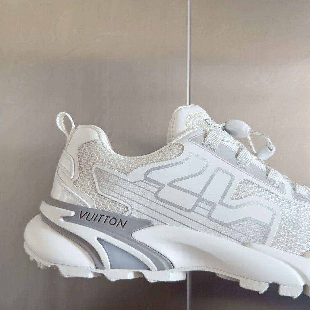 2025 250318 New high quality new color board shoes