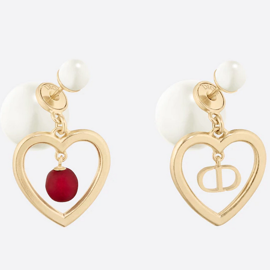 2025 Resin Pearl Heart Stud Earrings