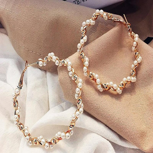 2025 twisted pearl earrings