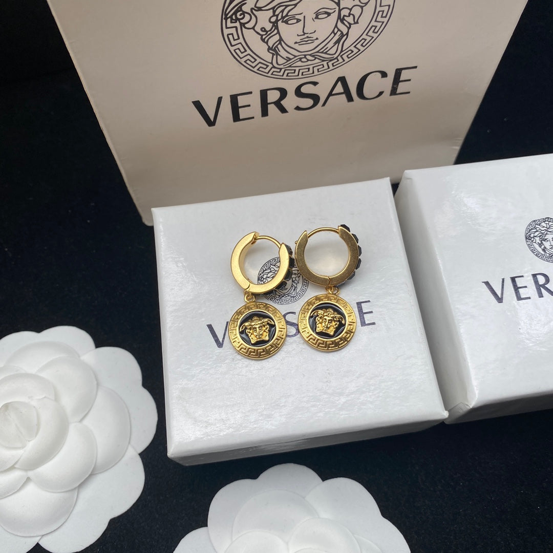 2025 Vintage Avatar Pendant Earrings