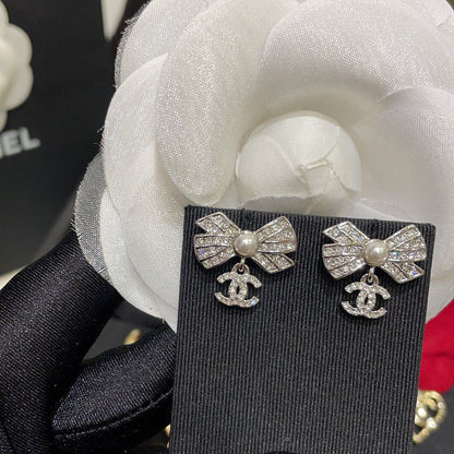 2025 Sparkling Zircon Bow Earrings