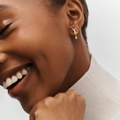 2025 Crystal Diamond Pendant Alphabet Stud Earrings