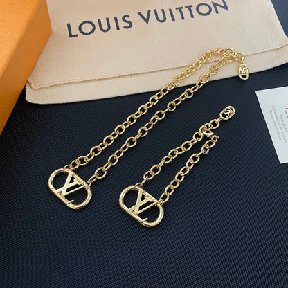 2025 Classic Letter Pendant Bracelet Necklace Set