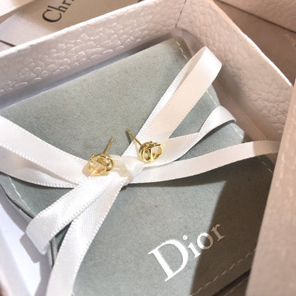 2025 Elegant Pearl Ball Stud Earrings