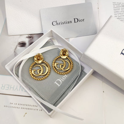 2025 Vintage Lion Stud Earrings