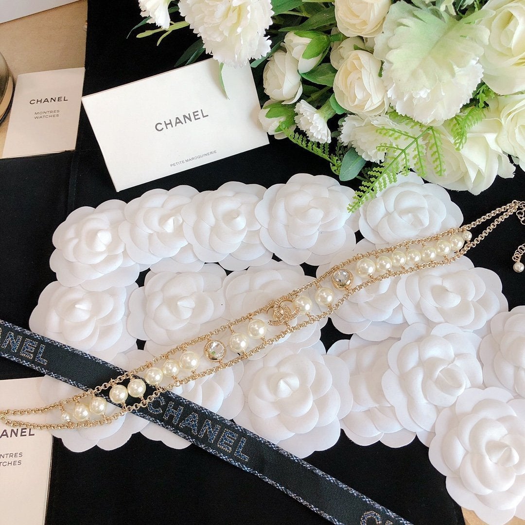 2025 Pearl Large Rhinestone Necklace