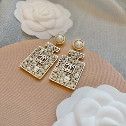 2025 Luxury Pearl Wine Bottle Drop Earrings