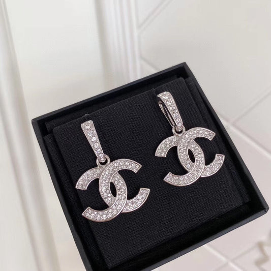 2025 Elegant Rhinestone Double C Pendant Earrings