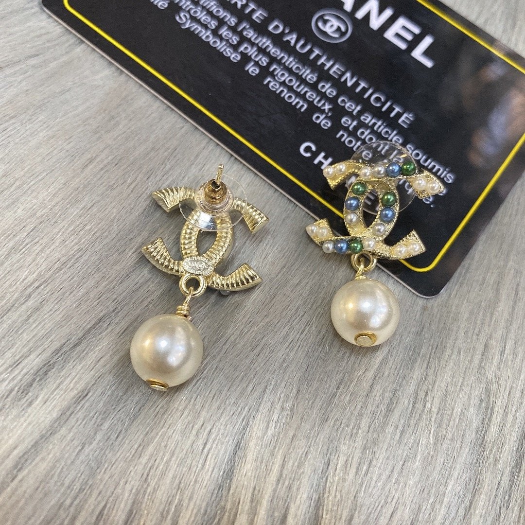 2025 Luxury Pearl Pendant Earrings
