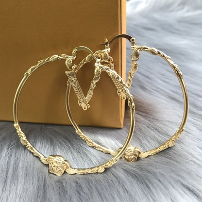 2025 Fashion round goddess pendant earrings