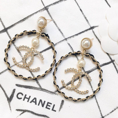 2025 Fashion hand-woven pendant earrings