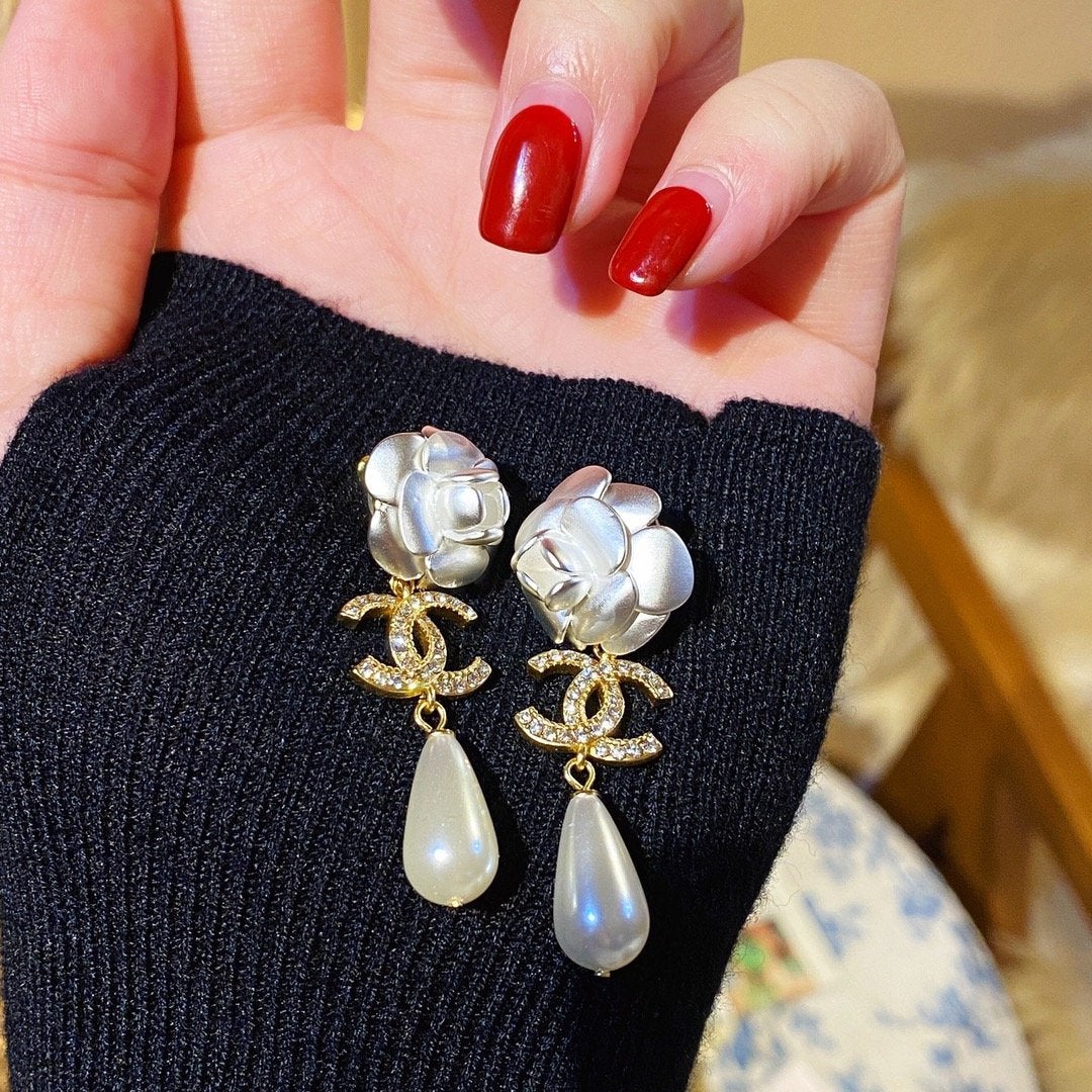2025 Camellia Pearl Earrings