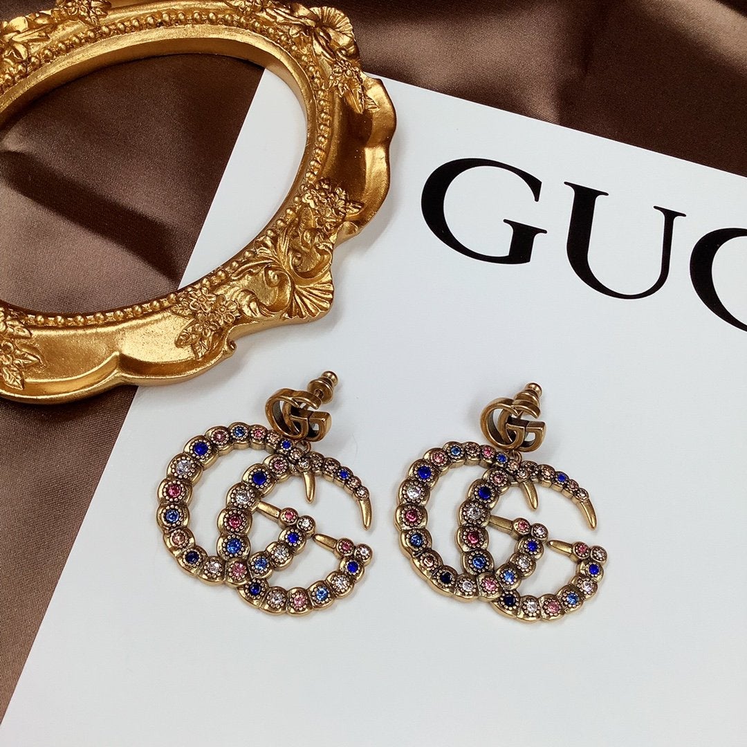 2025 Retro Full Diamond Earrings