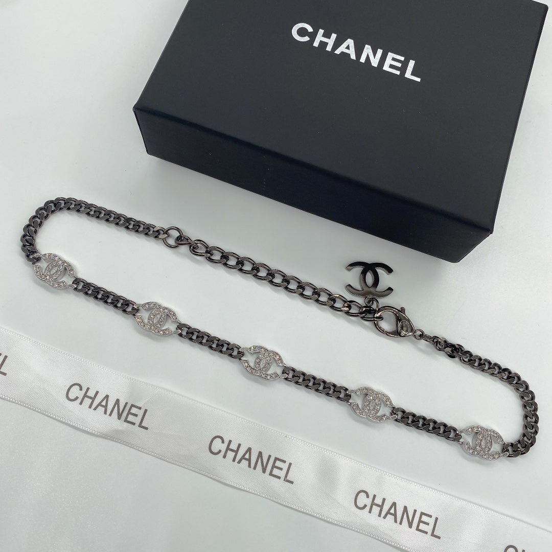 2025 Fashion Rhinestone Double C Necklace