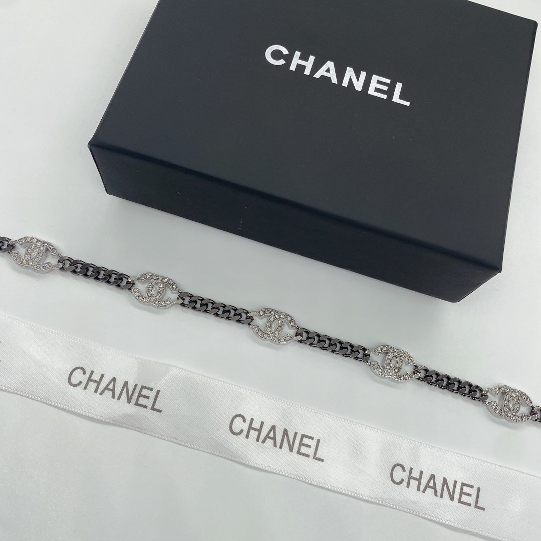 2025 Fashion Rhinestone Double C Necklace