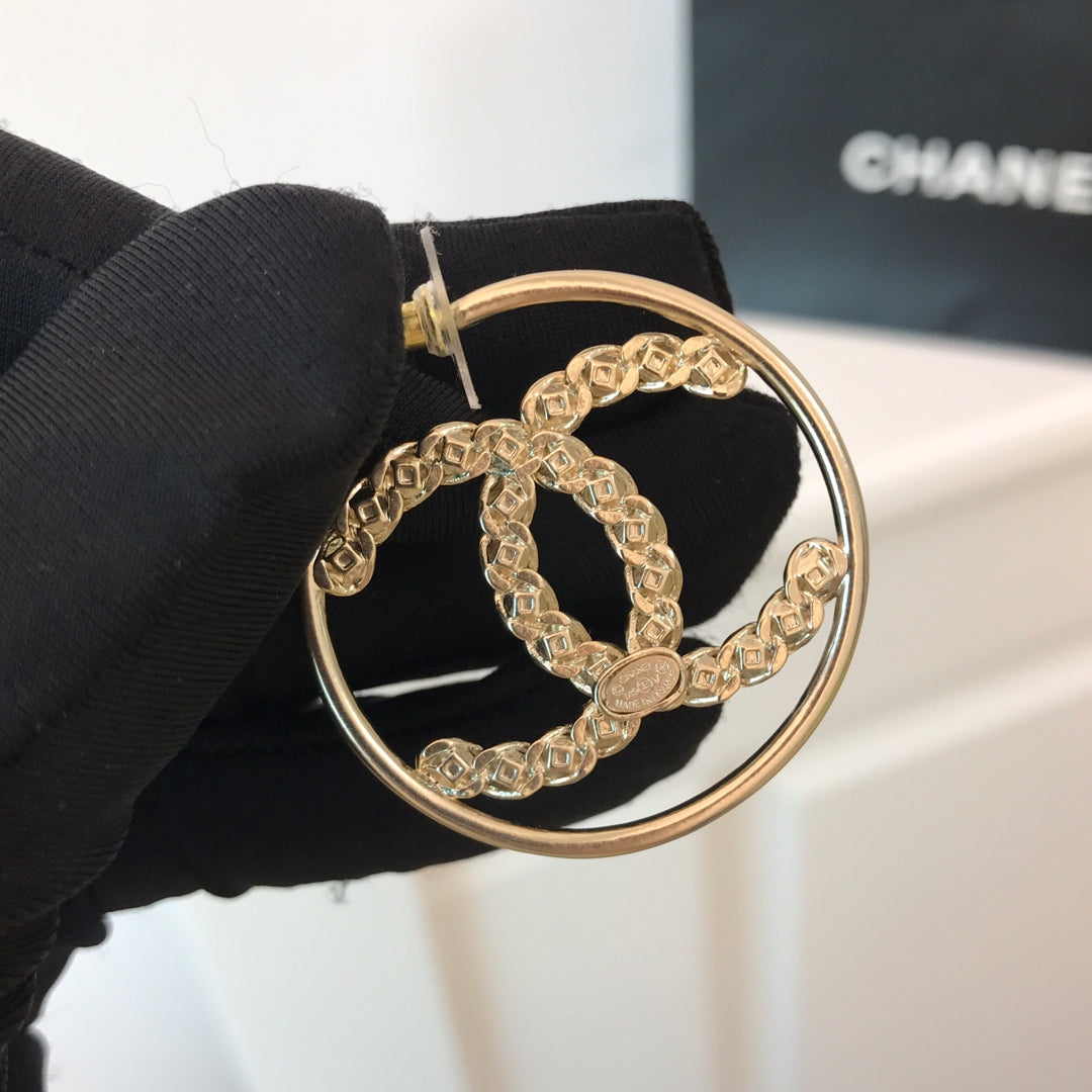 2025 Fashion Big Circle Rhinestone Earrings