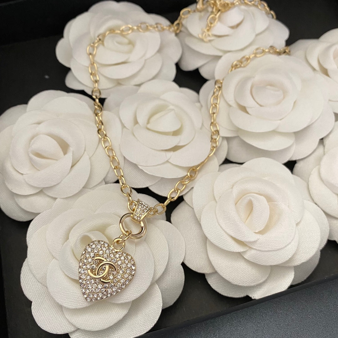 2025 Classic Double C Heart Shape Rhinestone Cutout Necklace