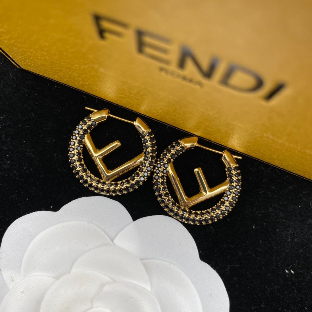 2025 Elegant rhinestone round letter earrings