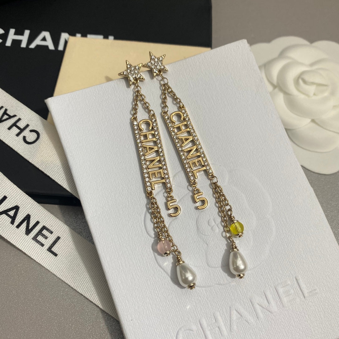 2025 Fashion five-pointed star rhinestone tassel earrings