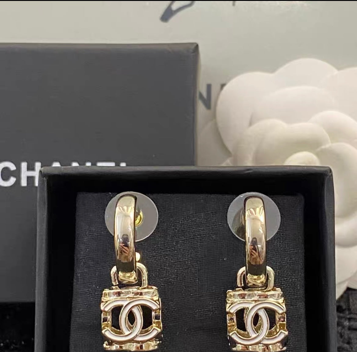 2025 Classic CC Square Drop Earrings