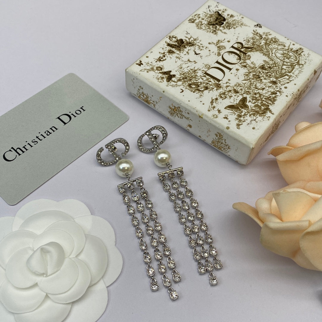 2025 Fashion CD Rhinestone Tassel Pendant Earrings