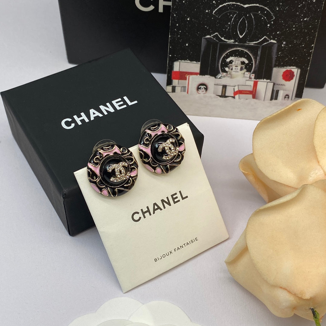 2025 Fashion double C rhinestone graffiti earrings