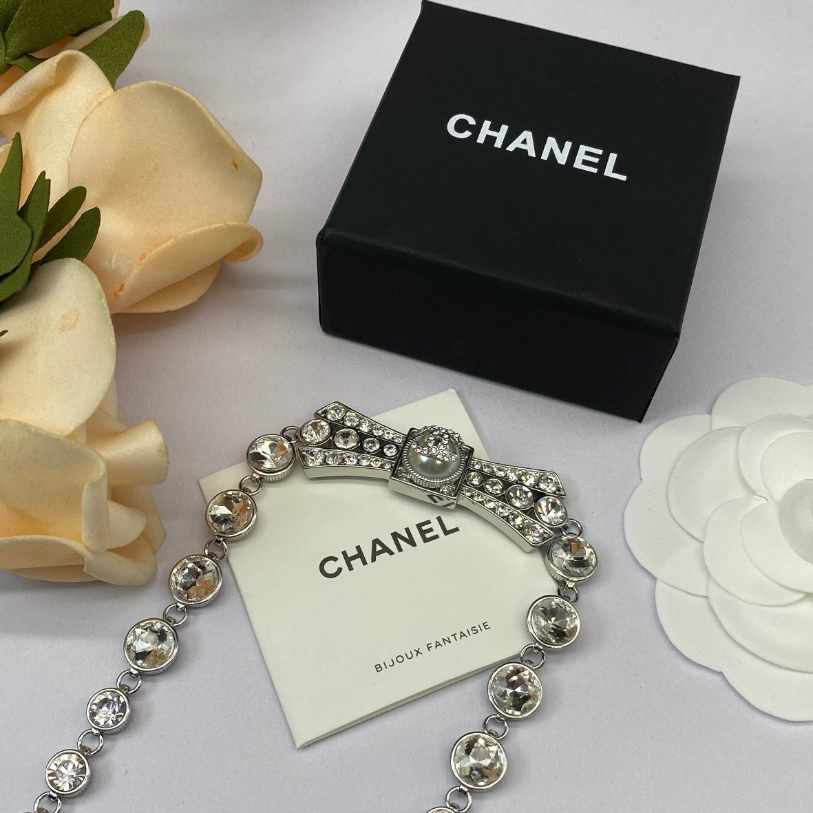 2025 Fashion CC Bow Rhinestone Necklace