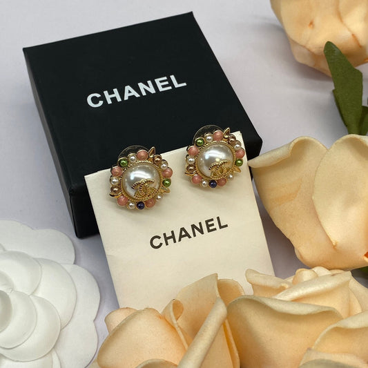 2025 Fashion double C pearl sunflower round earrings