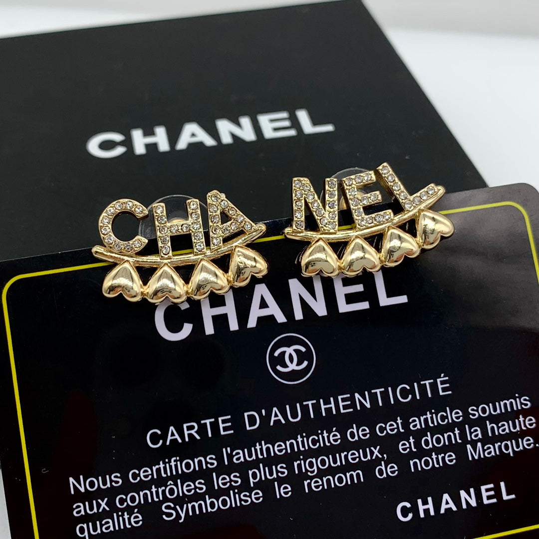 2025 Classic CHA letter heart pendant earrings