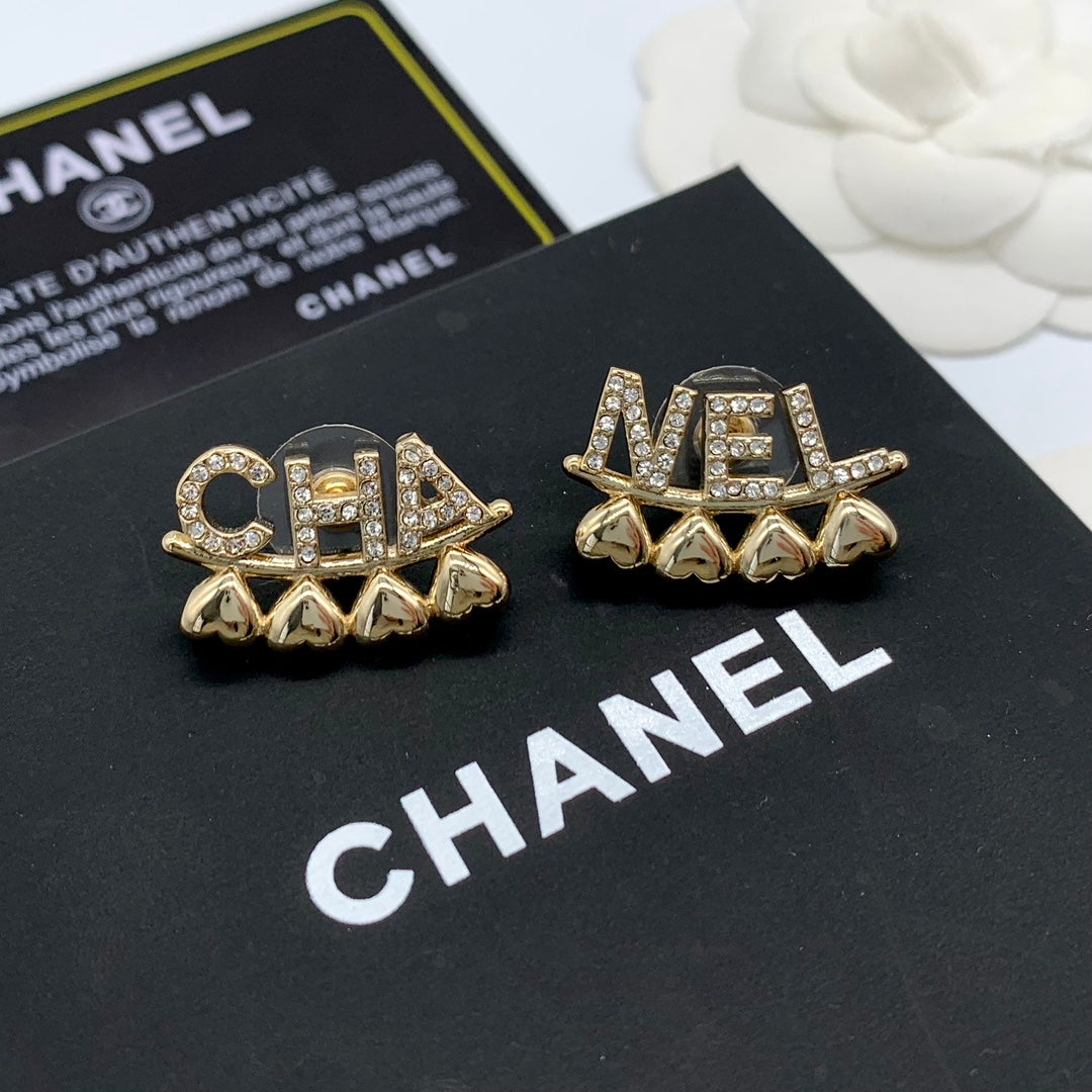 2025 Classic CHA letter heart pendant earrings