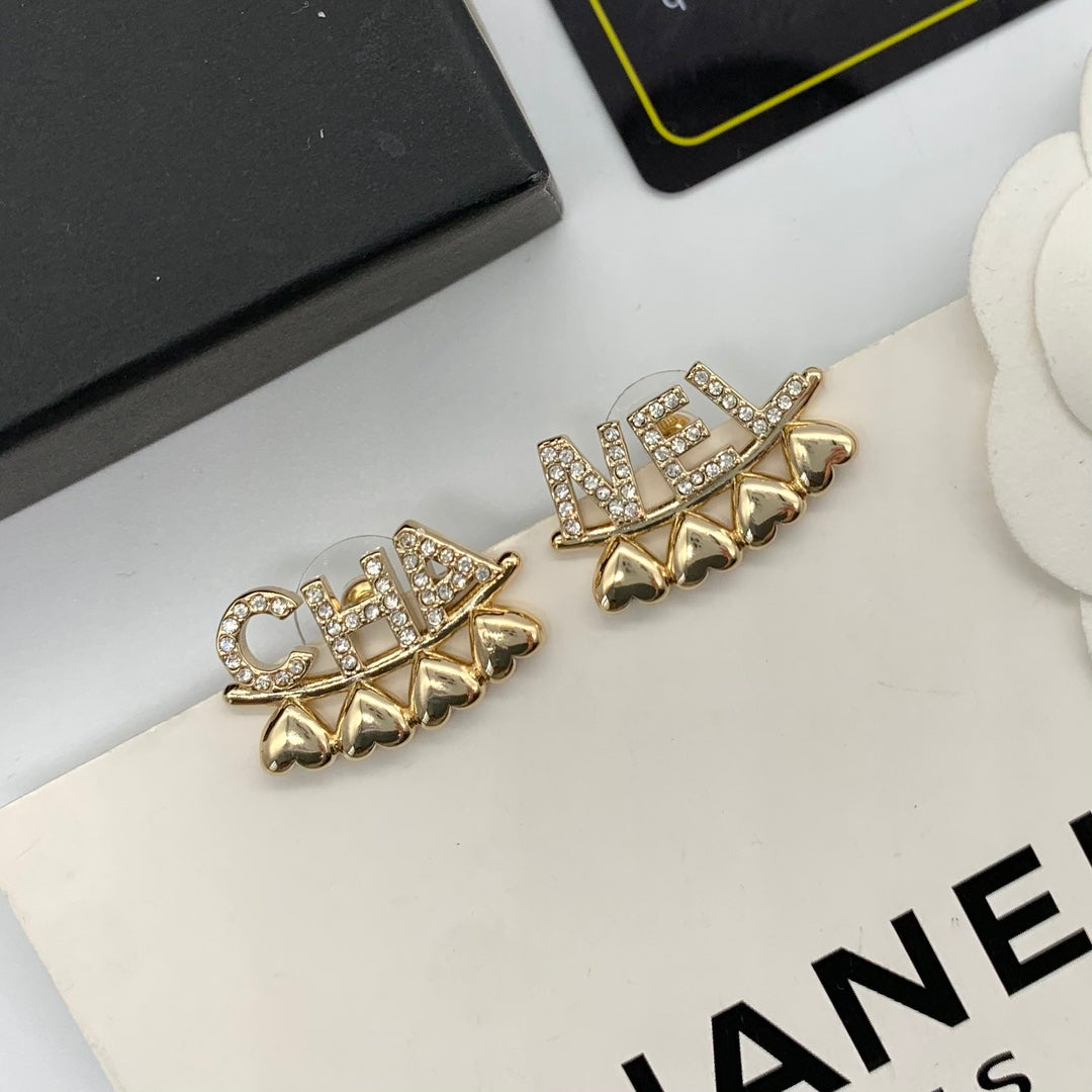 2025 Classic CHA letter heart pendant earrings