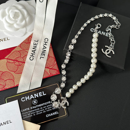 2025 Fashion CC rhinestone pearl necklace